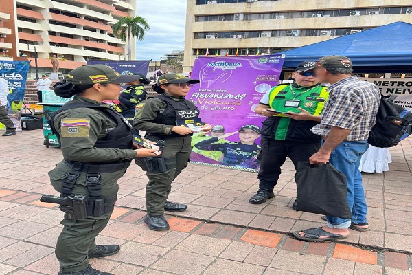 Jornada integral de prevención en el parque Santander de la capital huilense.