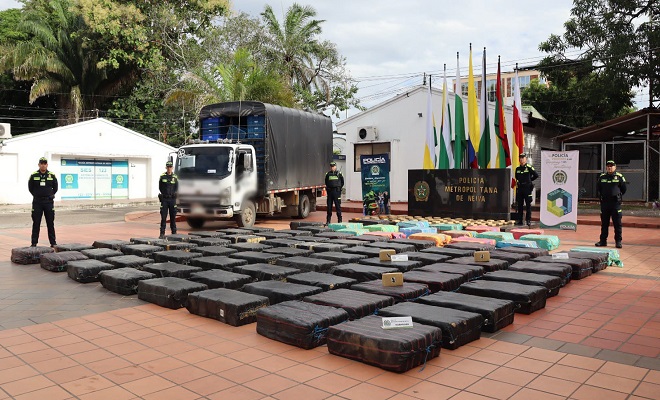  Policía Nacional, incauta más de 4 toneladas de marihuana al norte de Neiva