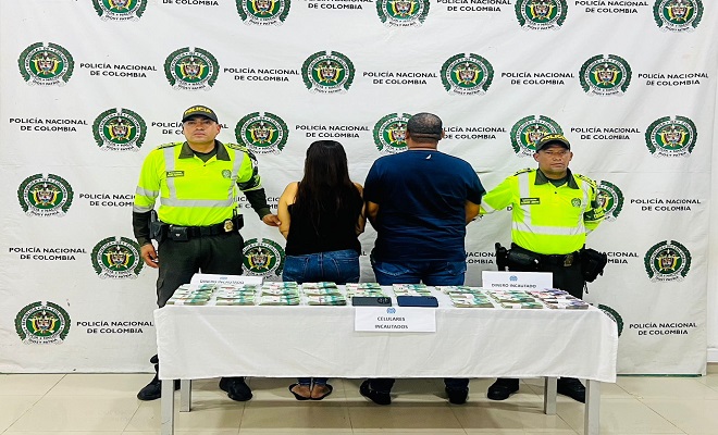 Polic&iacute;a incauta m&aacute;s de 434 millones en v&iacute;as de C&oacute;rdoba y dos personas judicializadas