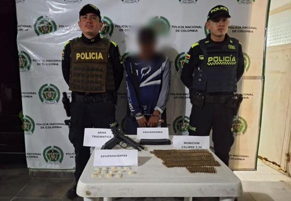 Policía y Ejército capturan a un hombre que tenía en su poder abundante munición de guerra  