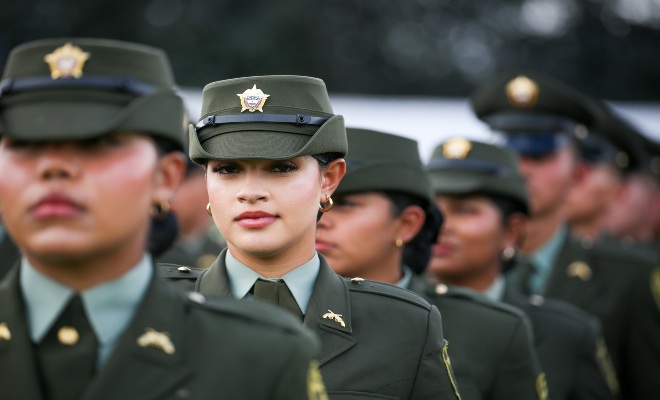 El 45 % de los graduados corresponde a mujeres policías.