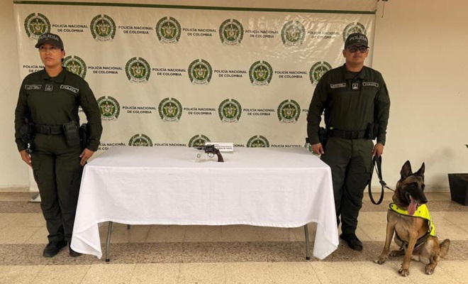 Policía Nacional incauta arma de fuego oculta en encomienda durante operativos del plan cazador en Neiva