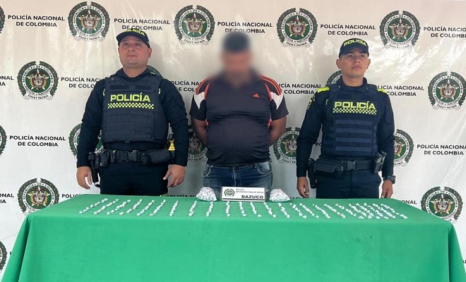 Policías logra incautar bazuco listo para ser comercializado