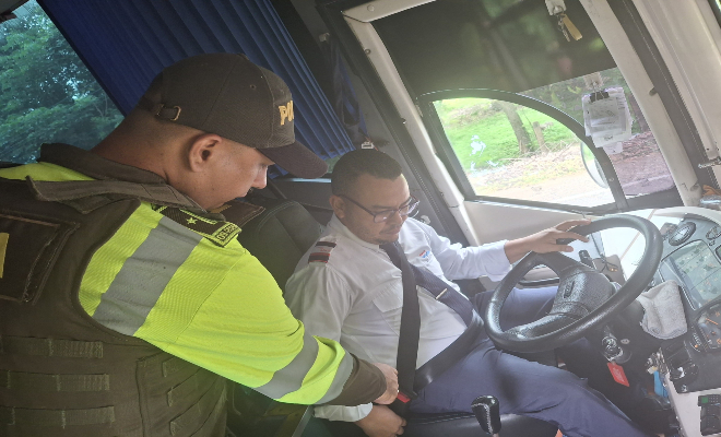 Programar el viaje en el día para evitar la congestión que se genera en horas de la noche.