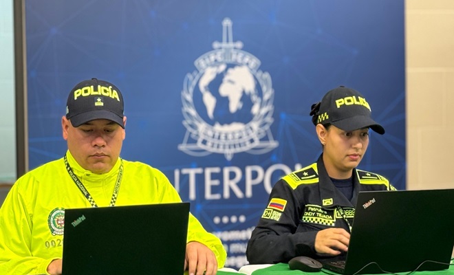 Policía Nacional refuerza controles migratorios en Rionegro durante la Feria de las Flores