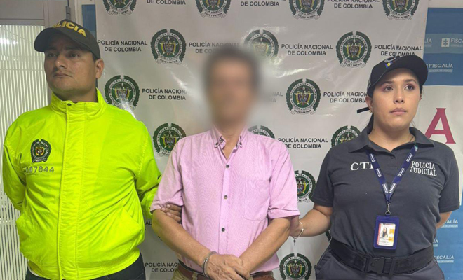 Este sujeto aprovechaba su rol como propietario de una papelería en el año 2014 para realizar tocamientos en las partes íntimas de sus víctimas cuando llegaban a comprar productos o elementos en el establecimiento comercial.