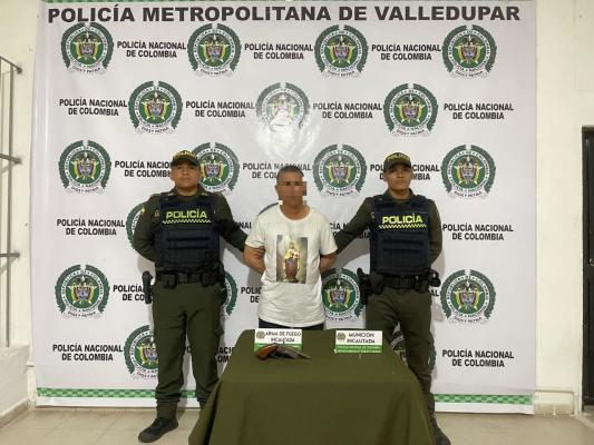 Una persona capturada por el delito de fabricación, tráfico, porte o tenencia de armas de fuego, accesorios, partes o municiones