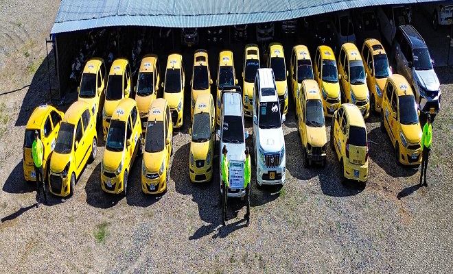 Vehículos de servicio público y vehículos de servicio particular de alta gama