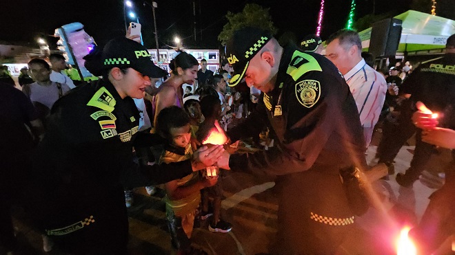 Acompañando el día de las velitas en Granada