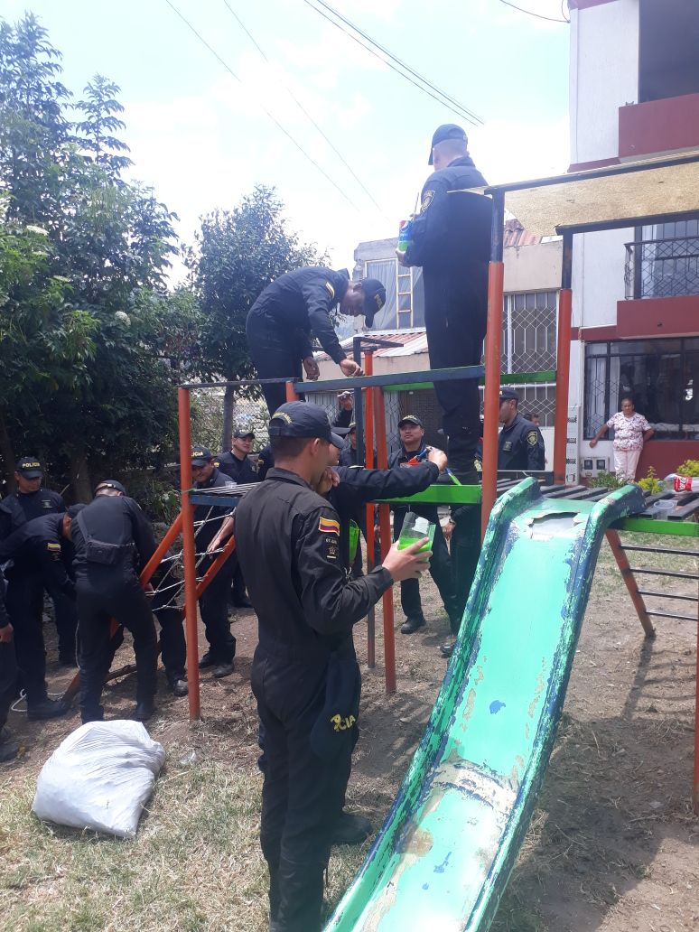 Actividad comunitaria ESMAD en Duitama 