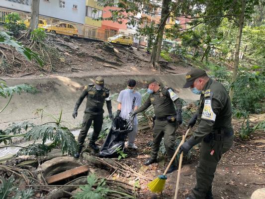 En el día del agua, la POLFA aportó su granito de arena para la conservación de las fuentes hídricas