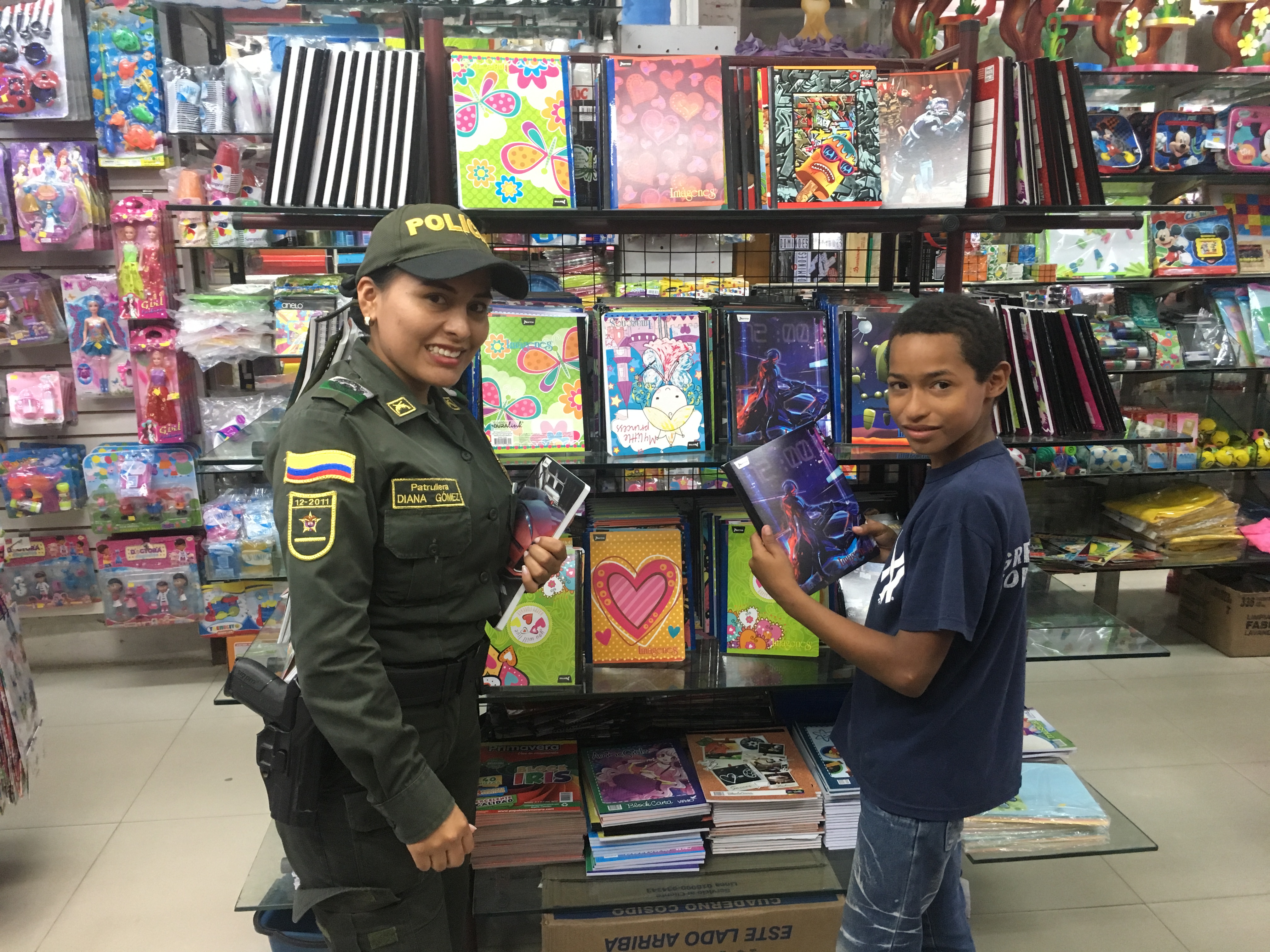 Policía Nacional ayuda a niño de 11 años a luchar por sus sueños.