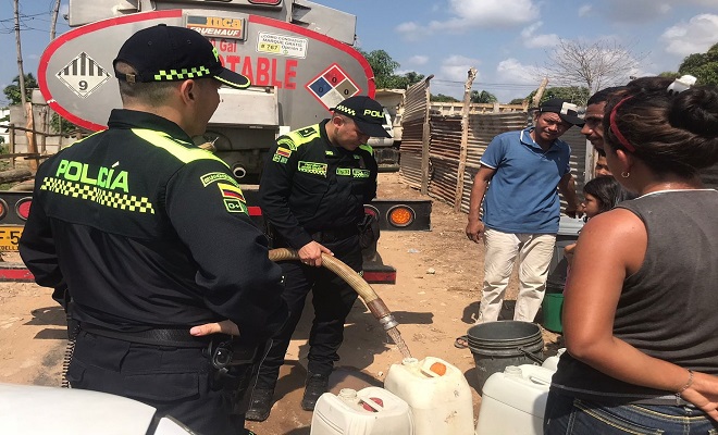 Más de 800 familias han resultado beneficiadas con la llegada del camión cisterna.