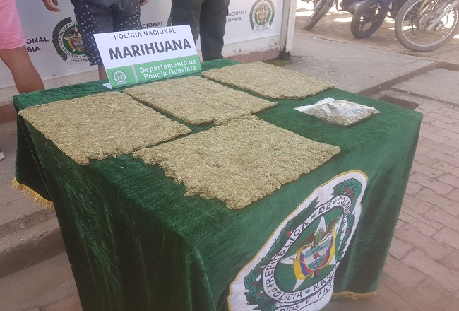 apturamos dos personas en flagrancia dedicados al tráfico local de estupefacientes