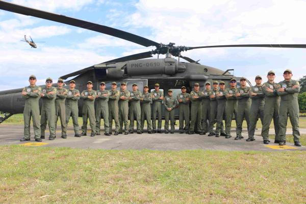Artilleros Aeronáuticos de la Policía Nacional