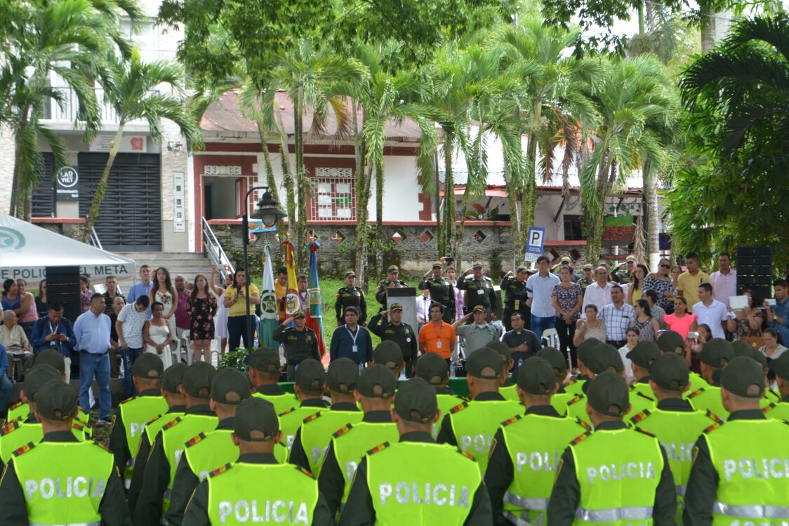 Luego de 3 meses de formación policial adquieren su compromiso ante Dios y la Patria