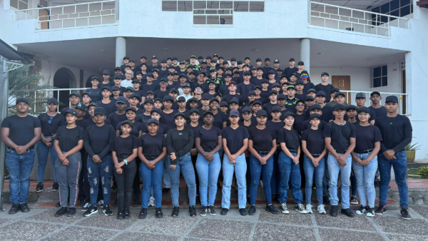 Polic&iacute;a de Antioquia resalta la defensa de los derechos humanos en su conmemoraci&oacute;n nacional