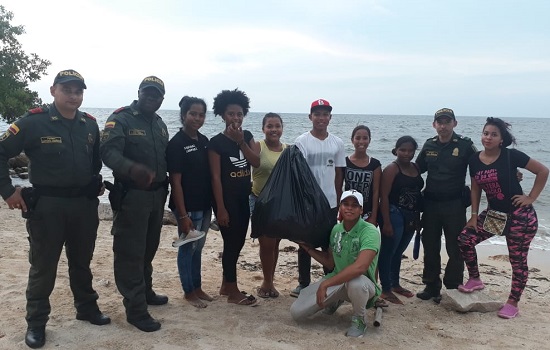 Se fortalece el servicio de Policía haciéndolo más cercano al ciudadano. 