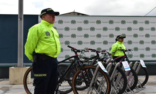 En allanamientos fueron incautadas estas bicicletas al parecer hurtadas