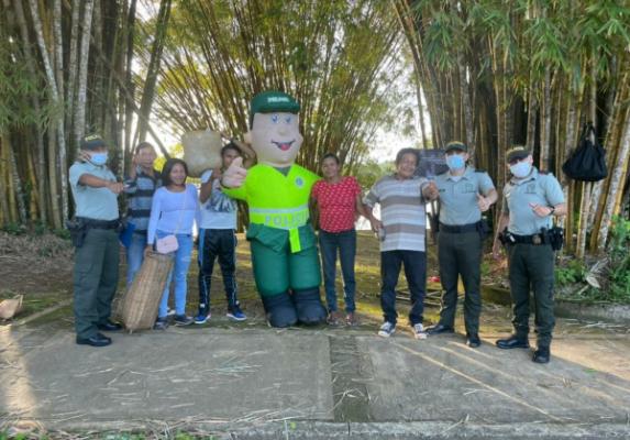 DIGAMOS NO A LA VIOLENCIA CONTRA LA MUJER EN EL VAUPÉS