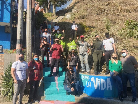  Tras identificar las zonas con mayor caso de vulnerabilidad, uniformados y comunidad les dan una nueva imagen