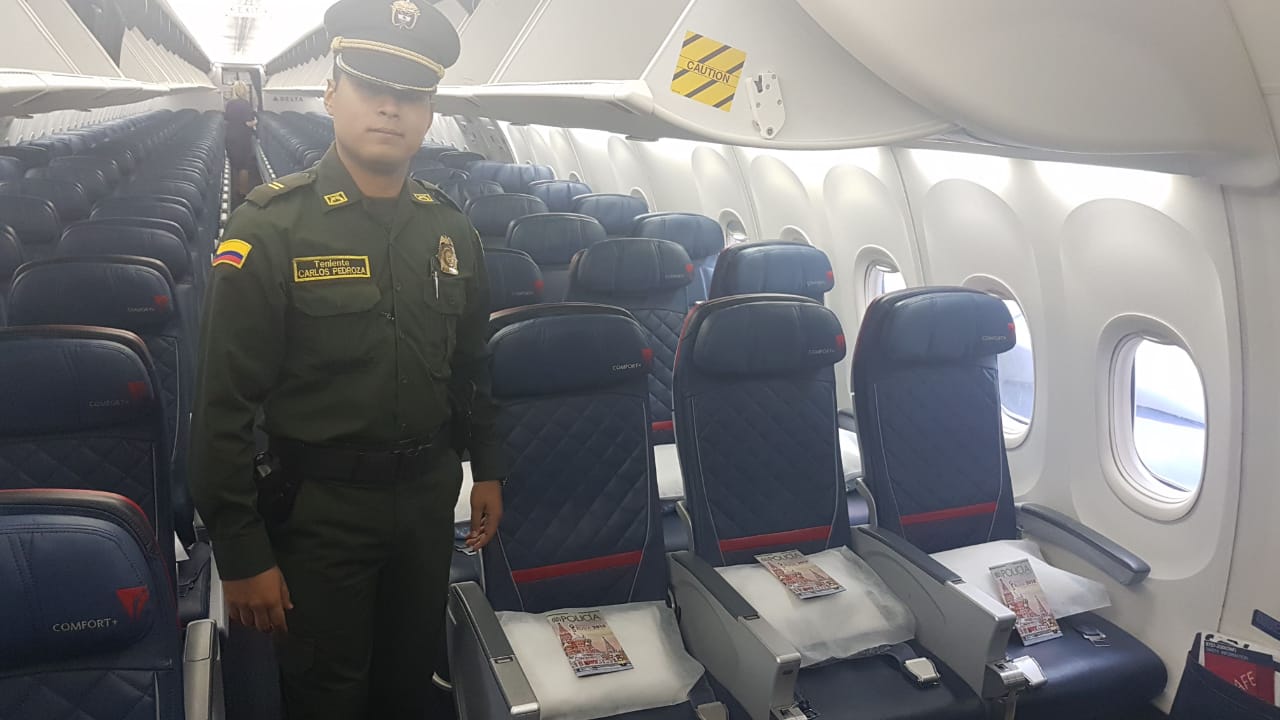 Gran-campaña-mundialista-se-desarrolla-en-el-Aeropuerto-el-Dorado 