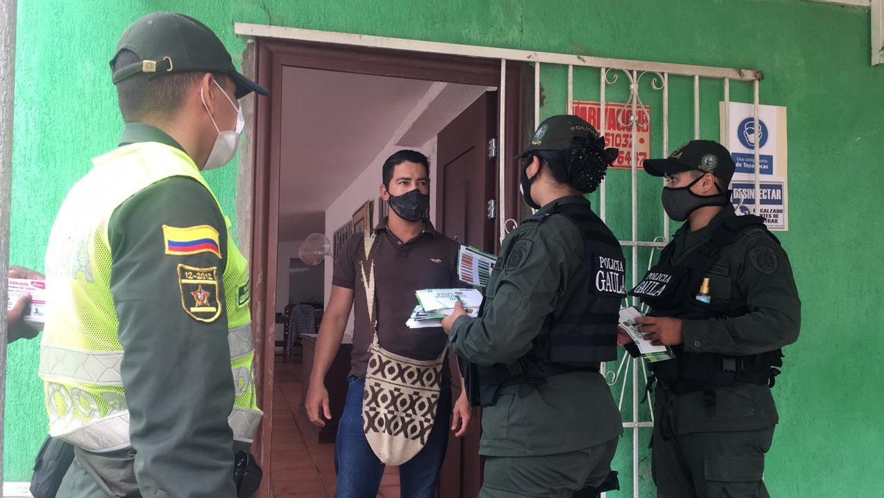 campaña contra la extorsion-yo no pago yo denuncio-gaula-algarrobo-puerta a puerta