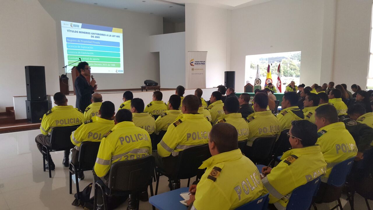 Capacitación minería ilegal en Boyacá