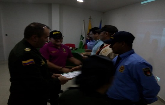 El evento contó con la participación de empresas y academias de vigilancia privada