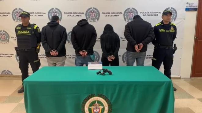 Capturada cuatro personas por el delito de porte ilegal de armas de fuego en Armenia
