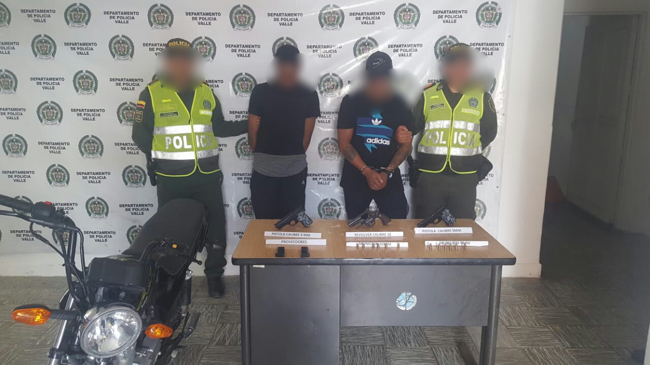 valle-del-cauca-en-la-union-capturamos-a-dos-sujetos-con-porte