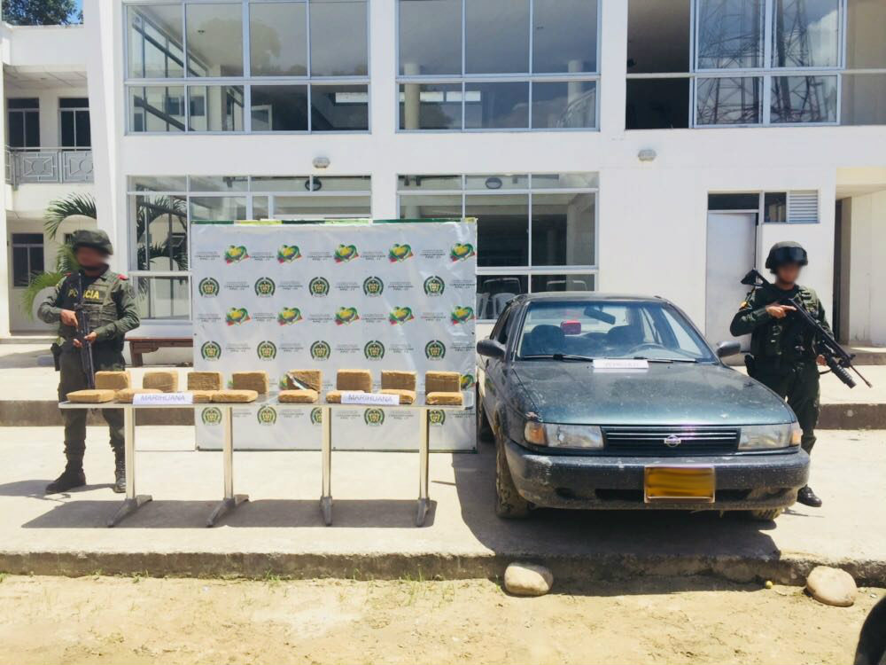 En actividades de control incautamos 8 mil gramos de marihuana.