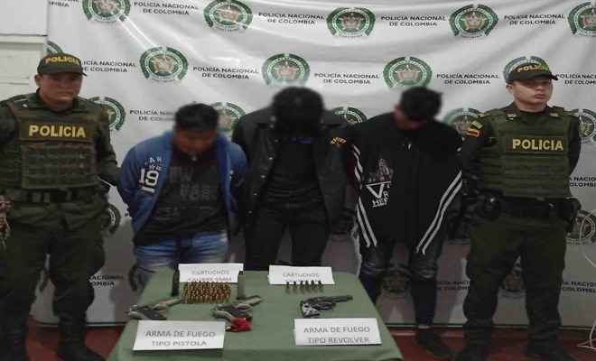 Capturados tres sujetos a quien se le halló en su poder armas de fuego y gran cantidad de municiones
