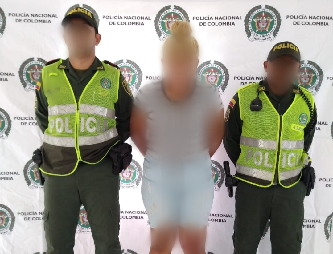 Capturada ciudadana por el delito de violencia contra servidor público