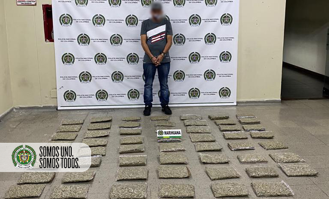 capturado con marihuana en taxi en itagui