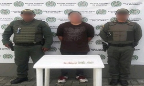 El sujeto fue capturado en flagrancia exigiendo dinero a nombre del ‘clan del golfo’
