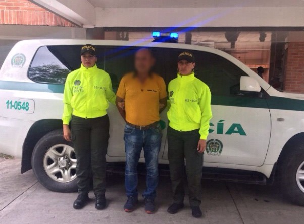 Esta persona presenta 17 denuncias por padres de familia de las víctimas