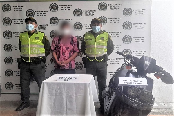 Capturado por el delito de hurto 