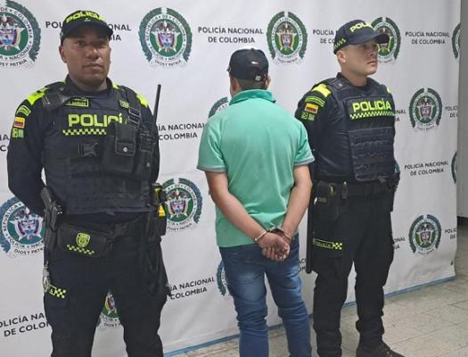 Capturado por el delito de cohecho por uniformados del MNVCC