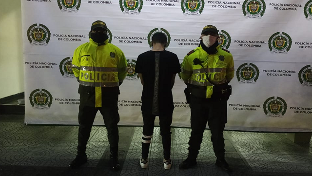 Logramos la captura de un hombre por los delitos de concierto para delinquir y hurto por medios informáticos y semejantes.