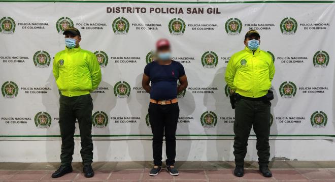 Por "celos" un sujeto casi asesina a su pareja sentimental en San Gil