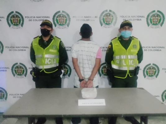 Capturamos un hombre natural de Chinchiná con 140 gramos de marihuana