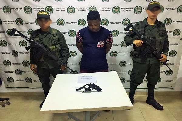 Capturamos-sujeto-por-porte-ilegal-de-arma-de-fuego-en-Istmina.