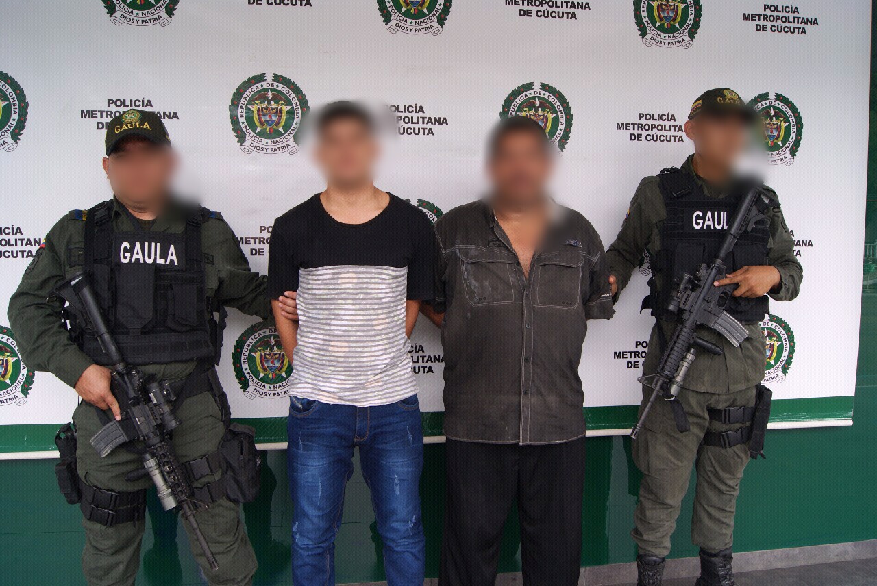 Capturados-dos-hombres-cuando-recibían-parte-de-pago-de-5-millones-producto-de-una-extorsión-en-el-centro-de-Cúcuta