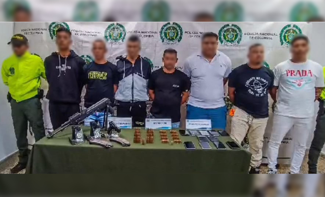 Estaría planificando un plan criminal en el que utilizarían un arsenal.