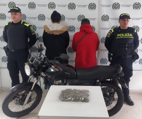 Pareja capturada con marihuana