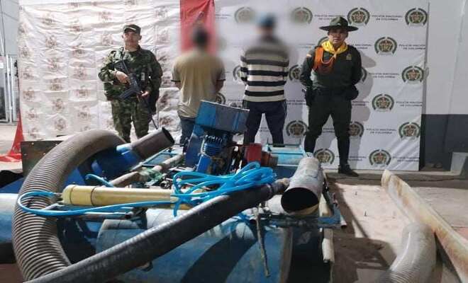 Dos personas fueron capturadas en flagrancia por el presunto delito de explotación ilícita de yacimiento minero 