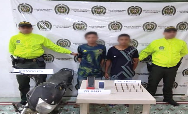 Alias “el diablo”  y “Horacio”, capturados en flagrancia por el delito de Tráfico, fabricación o porte de armas de fuego o municiones.