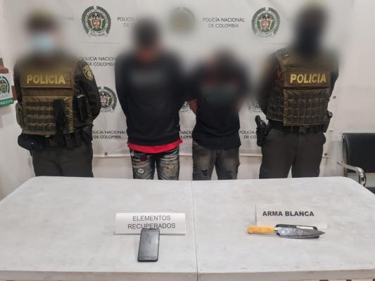 En el municipio de Los Patios fueron capturados dos hombres luego que hurtaran un celular 