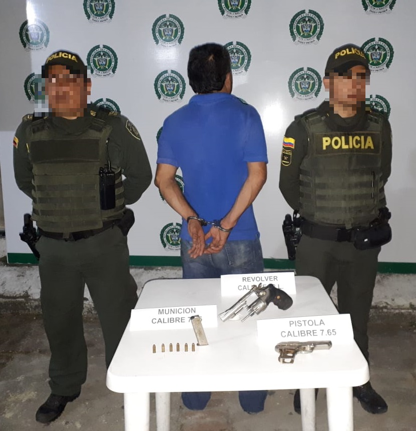 Capturamos-a-dos-hombres-portando-tres-armas-de-fuego-en-vía-pública-de-Ocaña